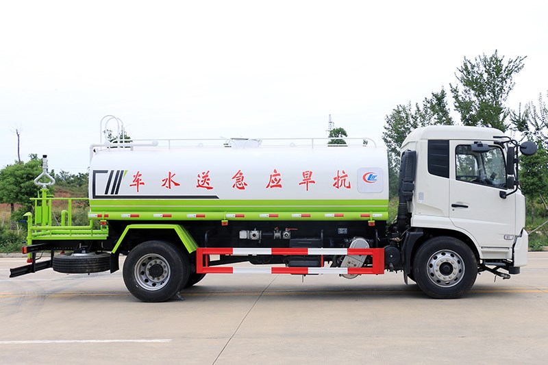 國六東風(fēng)天錦14噸灑水車