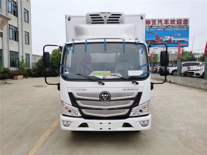 國六福田歐馬可4.2米肉鉤冷藏車