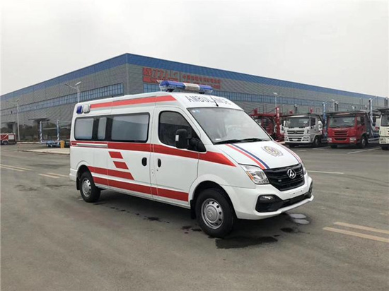 國六上汽大通長軸救護車